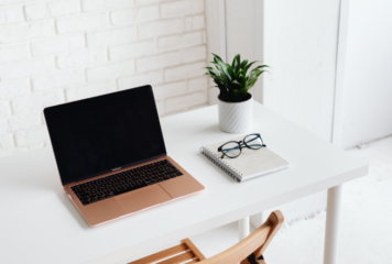 Γιατί τα ημερολόγια είναι ακόμα το κρυφό όπλο του marketing (και πώς να το κάνεις σωστά)