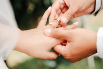 Πώς να διαλέξετε τις βέρες που θα φοράτε για μια ζωή