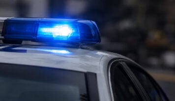 Ιωάννινα: Συνελήφθη άνδρας που φώναζε στον δρόμο – Βρέθηκε φαλτσέτα στην κατοχή του